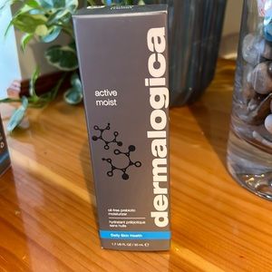 Dermalogica’s active moist